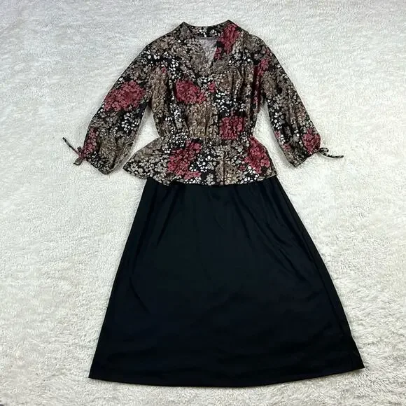 Vintage 70s Unbranded peplum secretary day dress, size Small - Picture 4 of 7